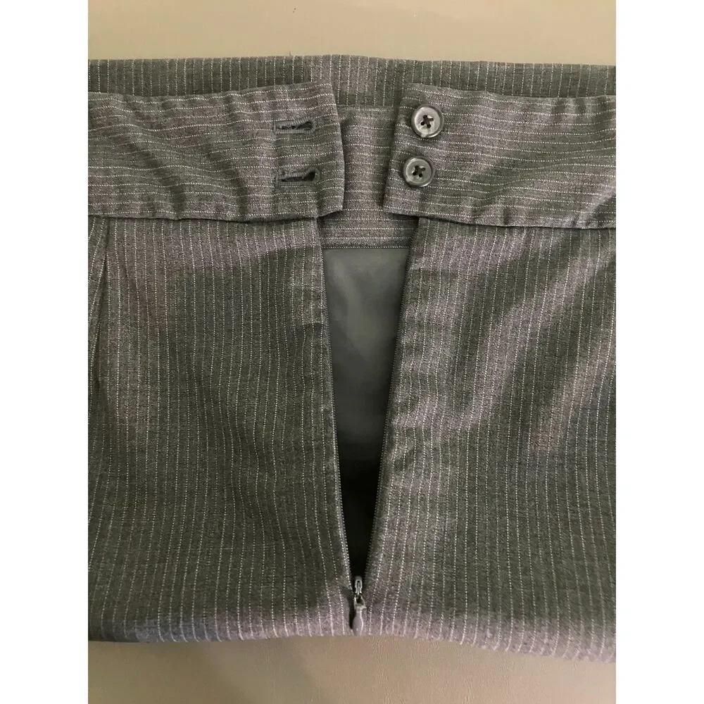 Banana Republic pin stripe fitted career wear mini skirt